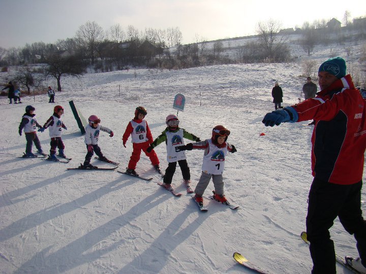 Stacja i szkoła narciarska Podstolice Ski